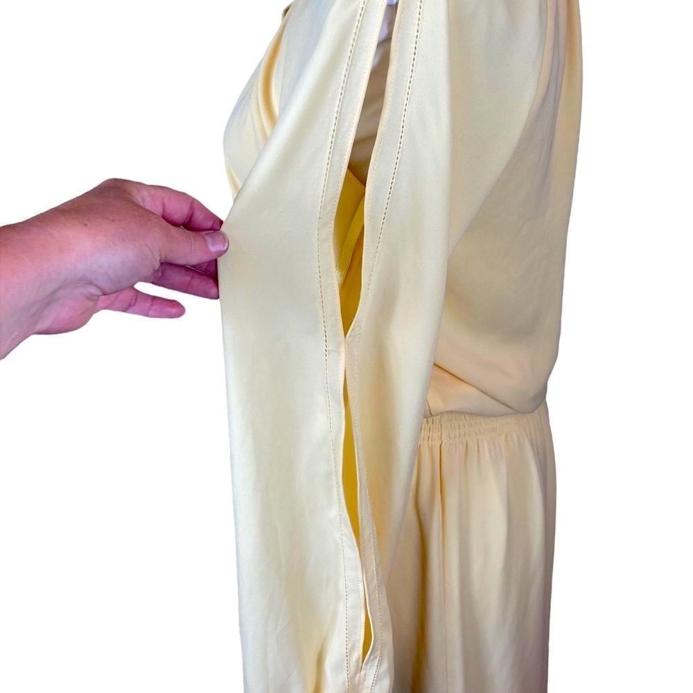 White House Black Market Pale Yellow Long Sleeve Dress, Size 0 - Picture 7 of 12